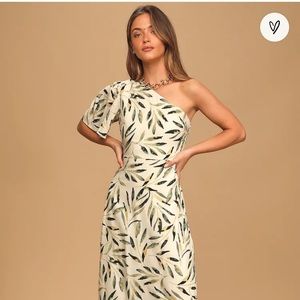 Beautiful lulus one shoulder midi